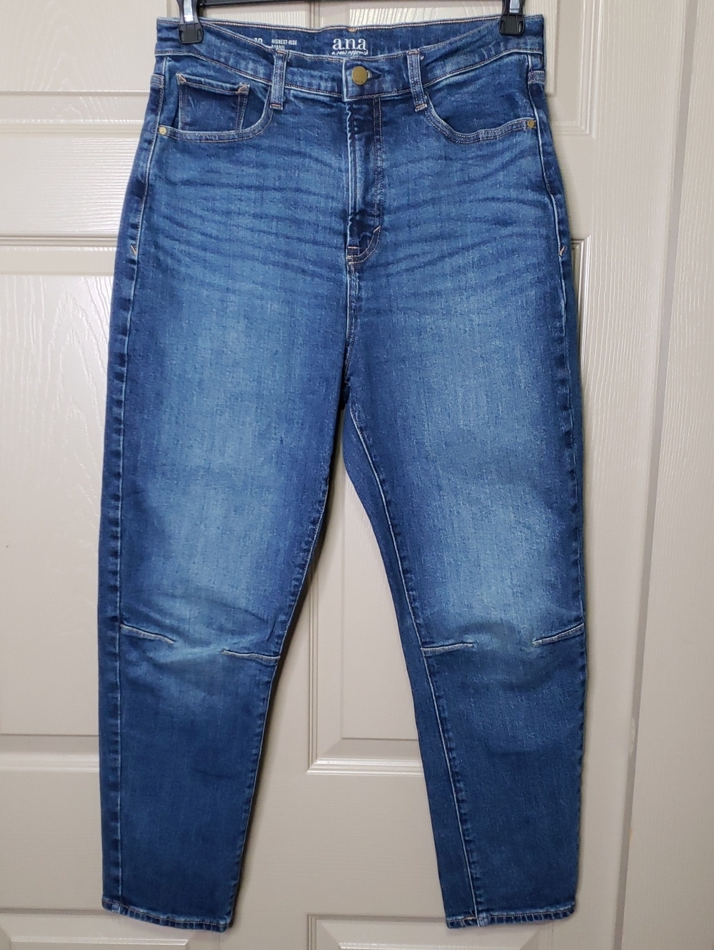 a.n.a Mid Wash High-Rise Women’s Jeans